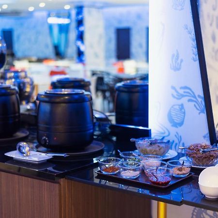 Rodina Beach Hotel Bãi biển Jomtien Ngoại thất bức ảnh