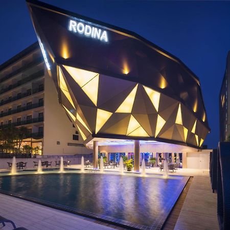 Rodina Beach Hotel Bãi biển Jomtien Ngoại thất bức ảnh