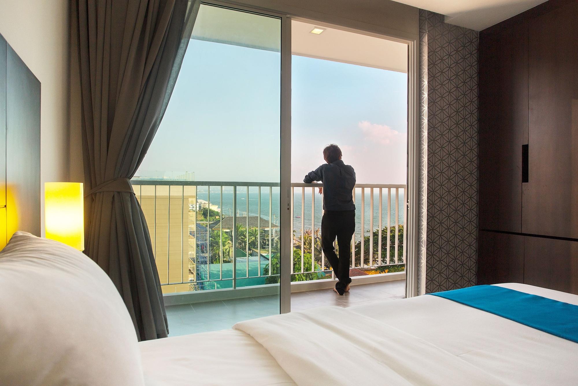Rodina Beach Hotel Bãi biển Jomtien Ngoại thất bức ảnh