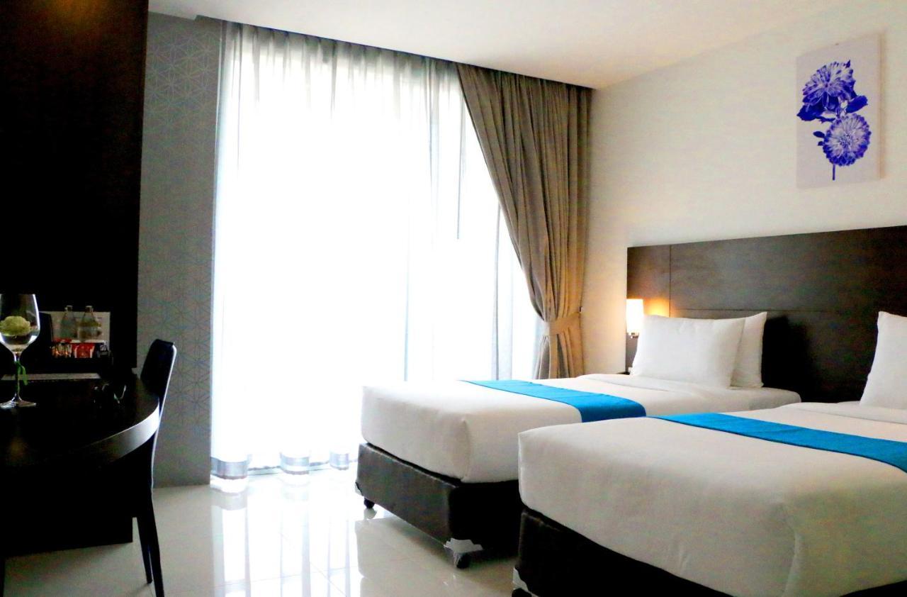 Rodina Beach Hotel Bãi biển Jomtien Ngoại thất bức ảnh