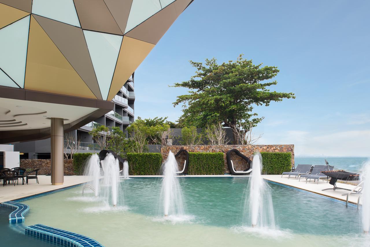 Rodina Beach Hotel Bãi biển Jomtien Ngoại thất bức ảnh