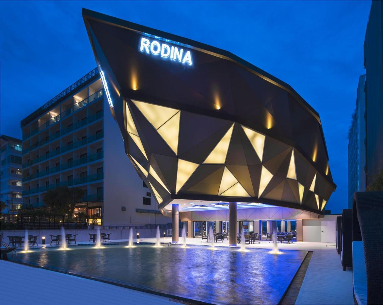 Rodina Beach Hotel Bãi biển Jomtien Ngoại thất bức ảnh
