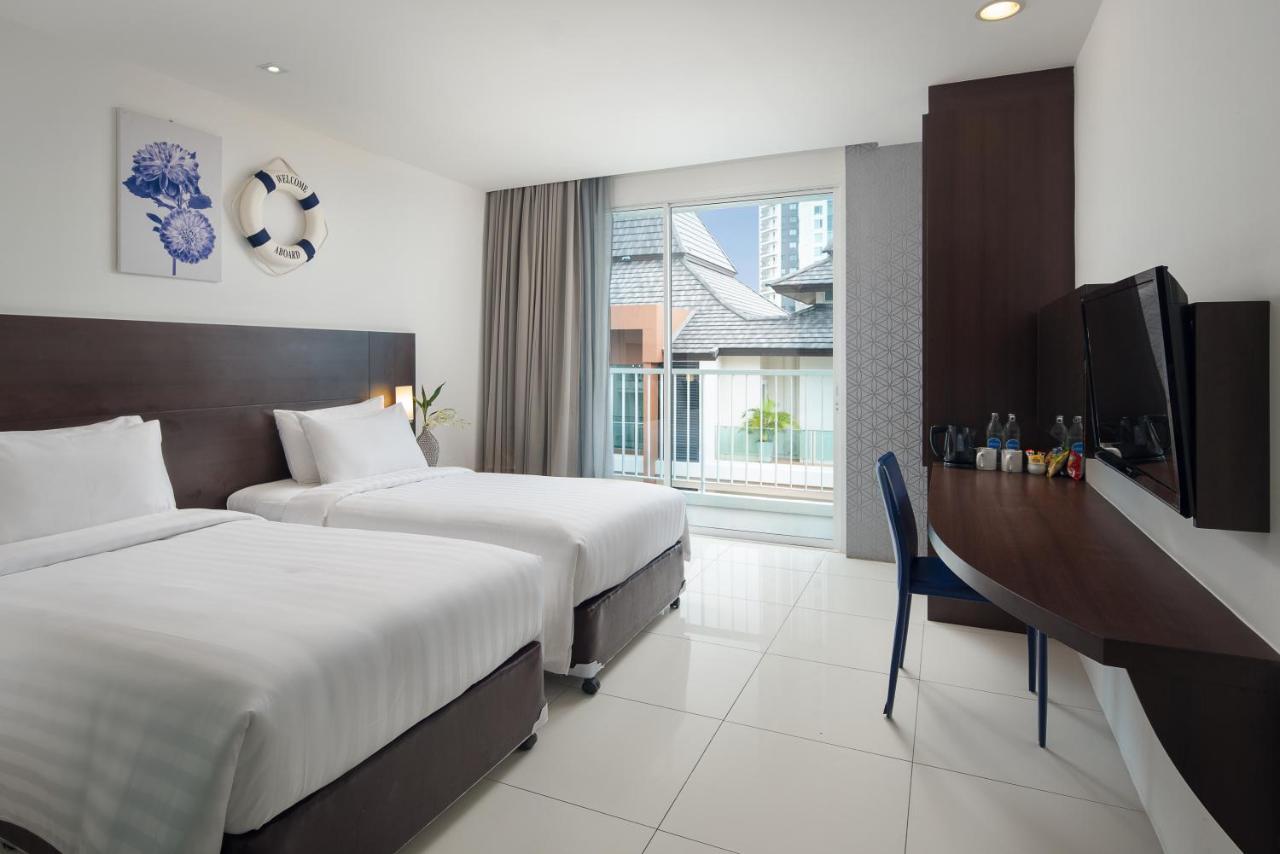 Rodina Beach Hotel Bãi biển Jomtien Ngoại thất bức ảnh