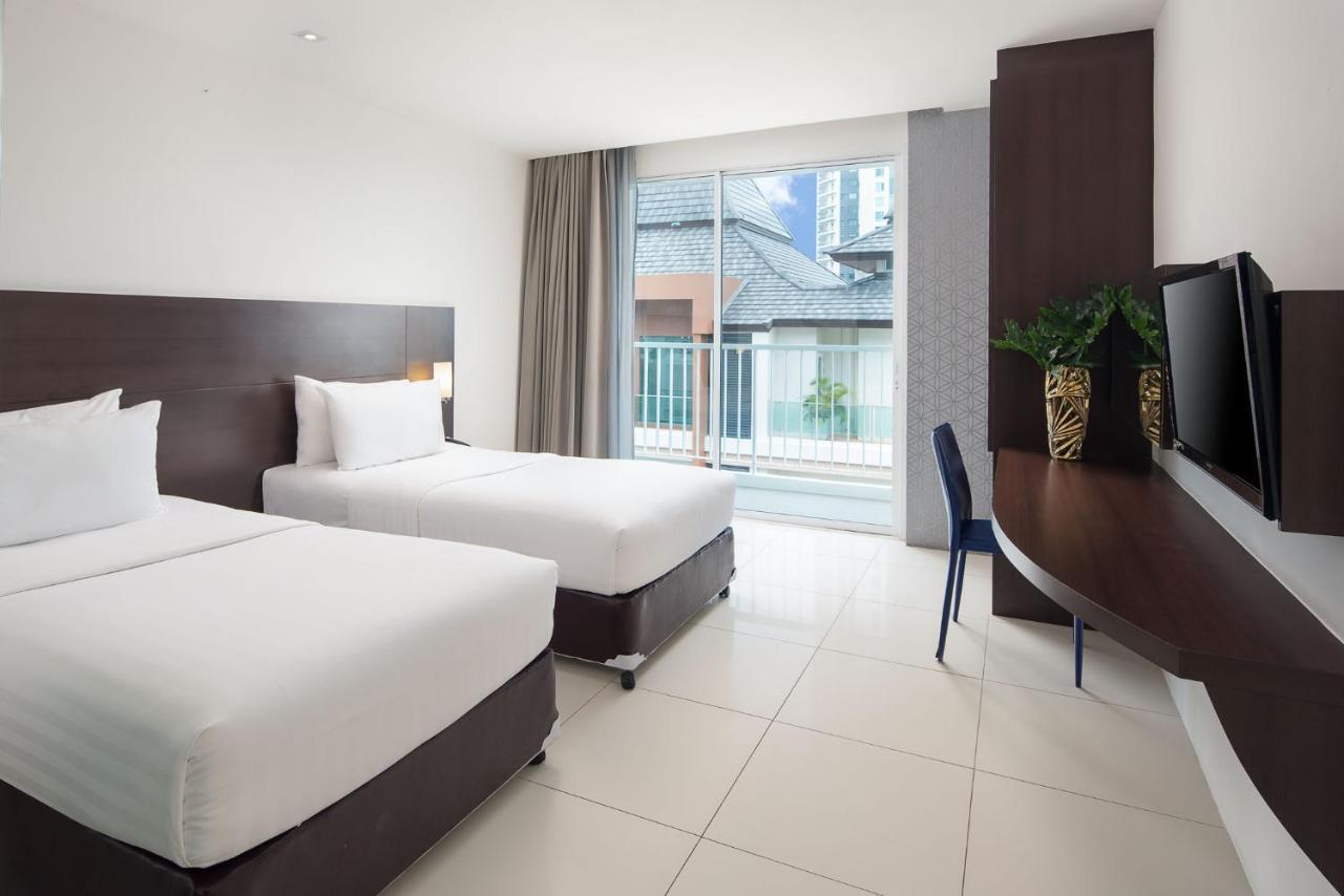 Rodina Beach Hotel Bãi biển Jomtien Ngoại thất bức ảnh